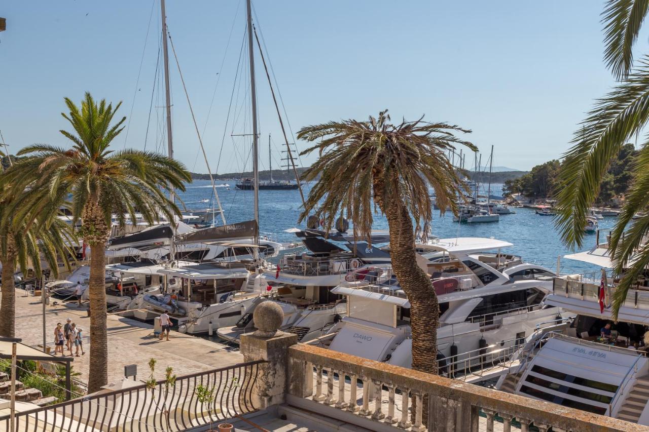 Couple'S Getaway In The Center Of Hvar W/Sea View Hvar Town Zewnętrze zdjęcie